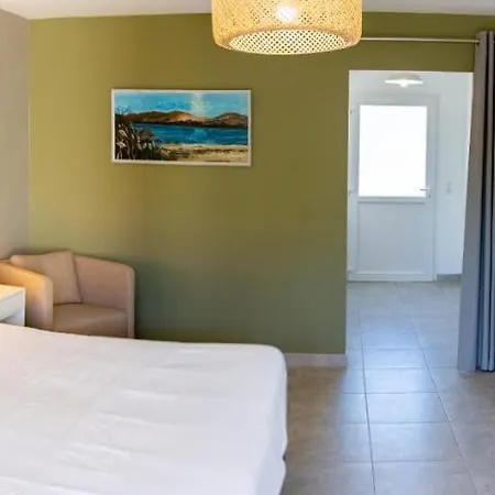 Les Terrasses D'Arutoli Bed & Breakfast Porto-Vecchio  Exterior photo